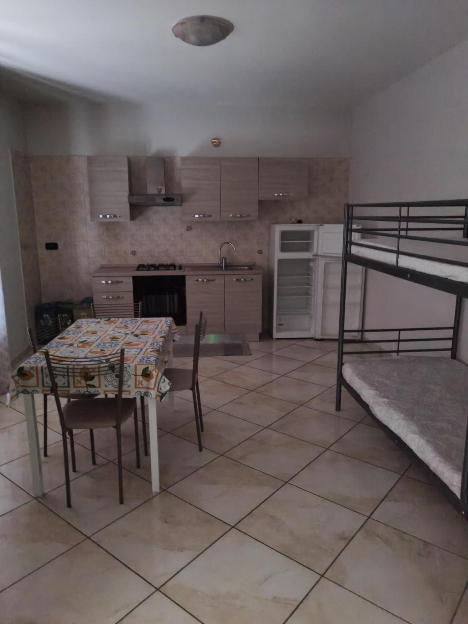Sweet Home Giulia Locazione Ad Uso Turistico Cimitile Zimmer foto